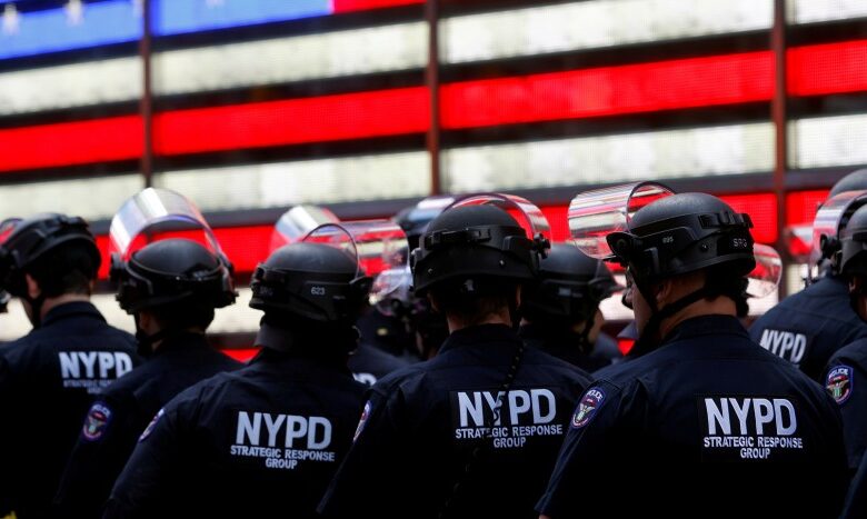 Prohíbe Washington a la policía uso de gas lacrimógeno y balas de goma