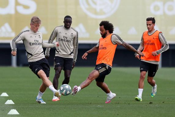 Entrenamiento del Real Madrid en Valdebebas