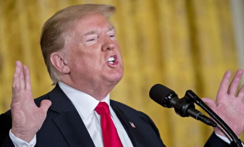 Trump arremete contra la Fed y promete que 2021 será "uno de los mejores años de la historia"