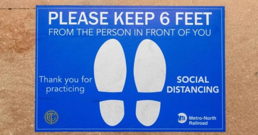 La pandemia "recién empieza" en EE.UU, pero Trump cree que la economía ya crece otra vez