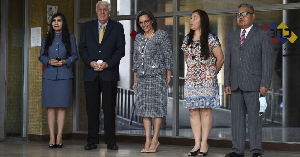 Venezuela: la oposición anuncia que no reconocerá las elecciones