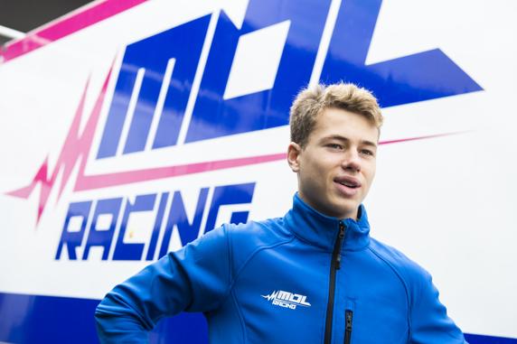 Javier Sagrera, piloto del MOL Racing en la F4 española