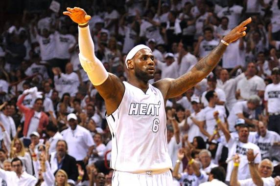 LeBron James fue una fuerza imparable durante la temporada 2011-2012.