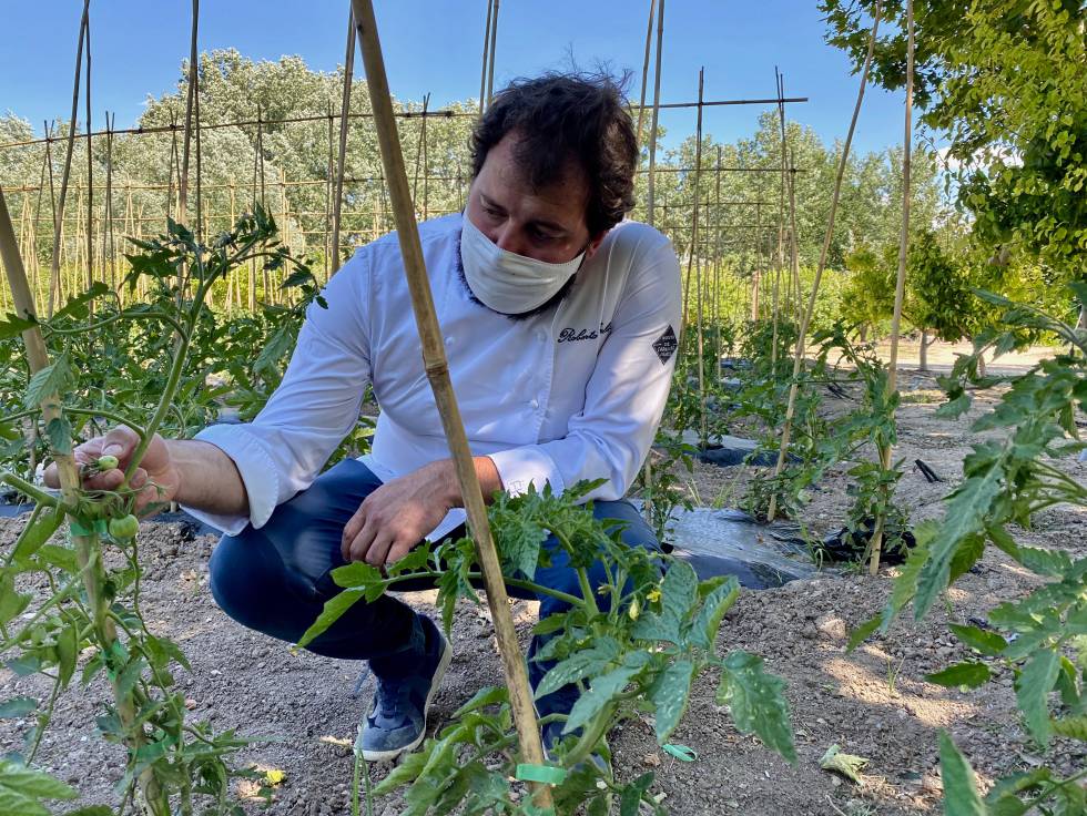 Roberto Cabrera J.C. CAPEL