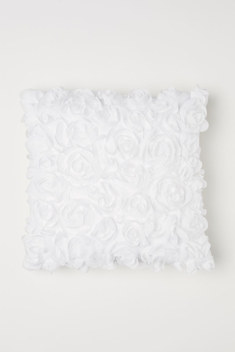 Estas son las piezas de las rebajas de H&M Home para crear un oasis en casa