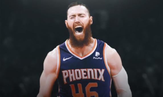 El año se Baynes en Phoenix le coloca listo para un gran contrato.