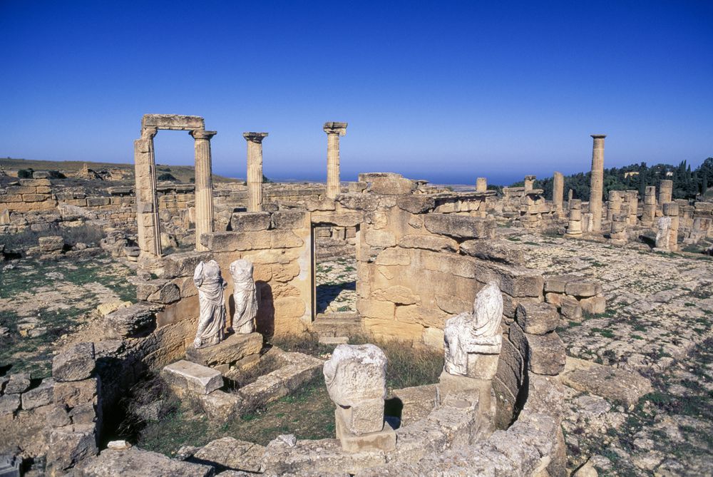 Una investigación destapa el turbio negocio de las antigüedades en Francia