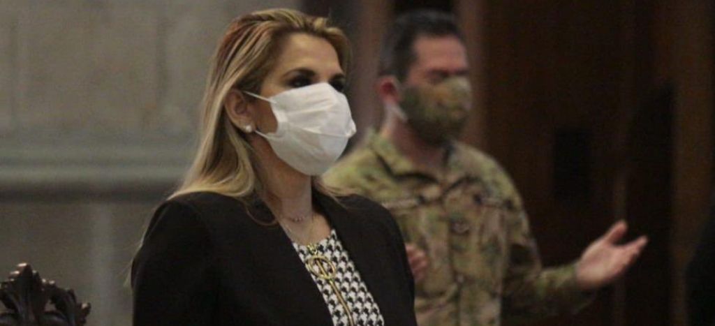 Áñez sugiere posponer elecciones generales de Bolivia hasta noviembre