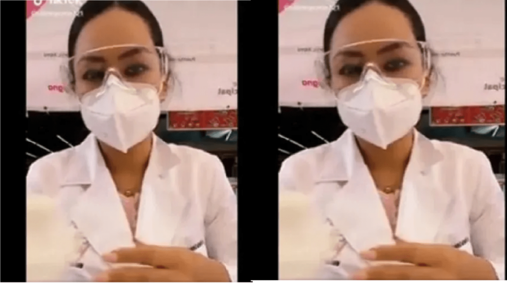 Bromeó en Tik Tok sobre Covid-19, cesan a directora de Clínica de salubridad (VIDEO)