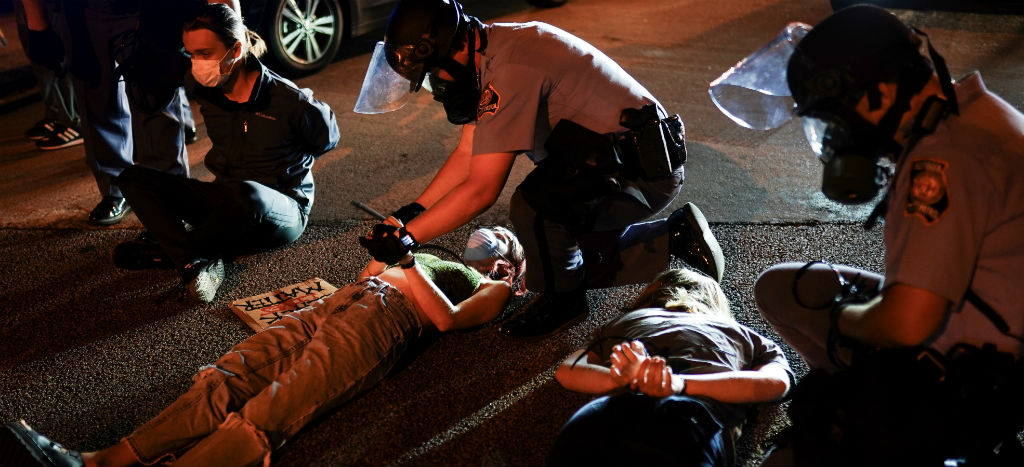 Detienen en Atlanta a 36 personas por disturbios tras muerte de afroamericano