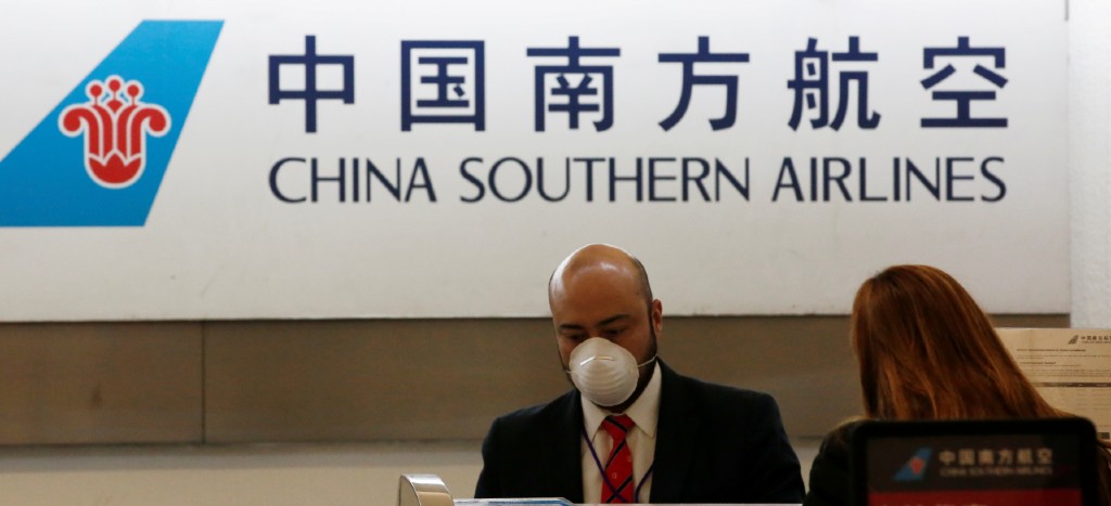 EU bloqueará vuelos desde y hacia China