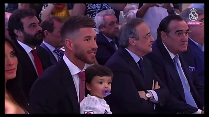 Así fue el acto de renovación de Ramos hace cuatro años
