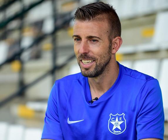 Luis García Fernández, entrenador del juvenil del CF Damm.