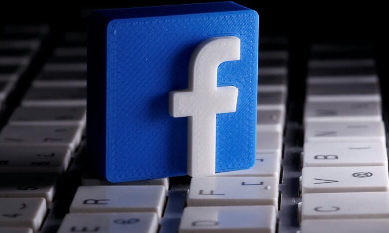 Facebook retira anuncios de la campaña de Trump por usar símbolo relacionado a los nazis
