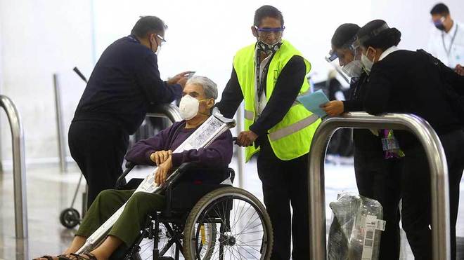 La Ciudad de México se mantiene en semáforo rojo.