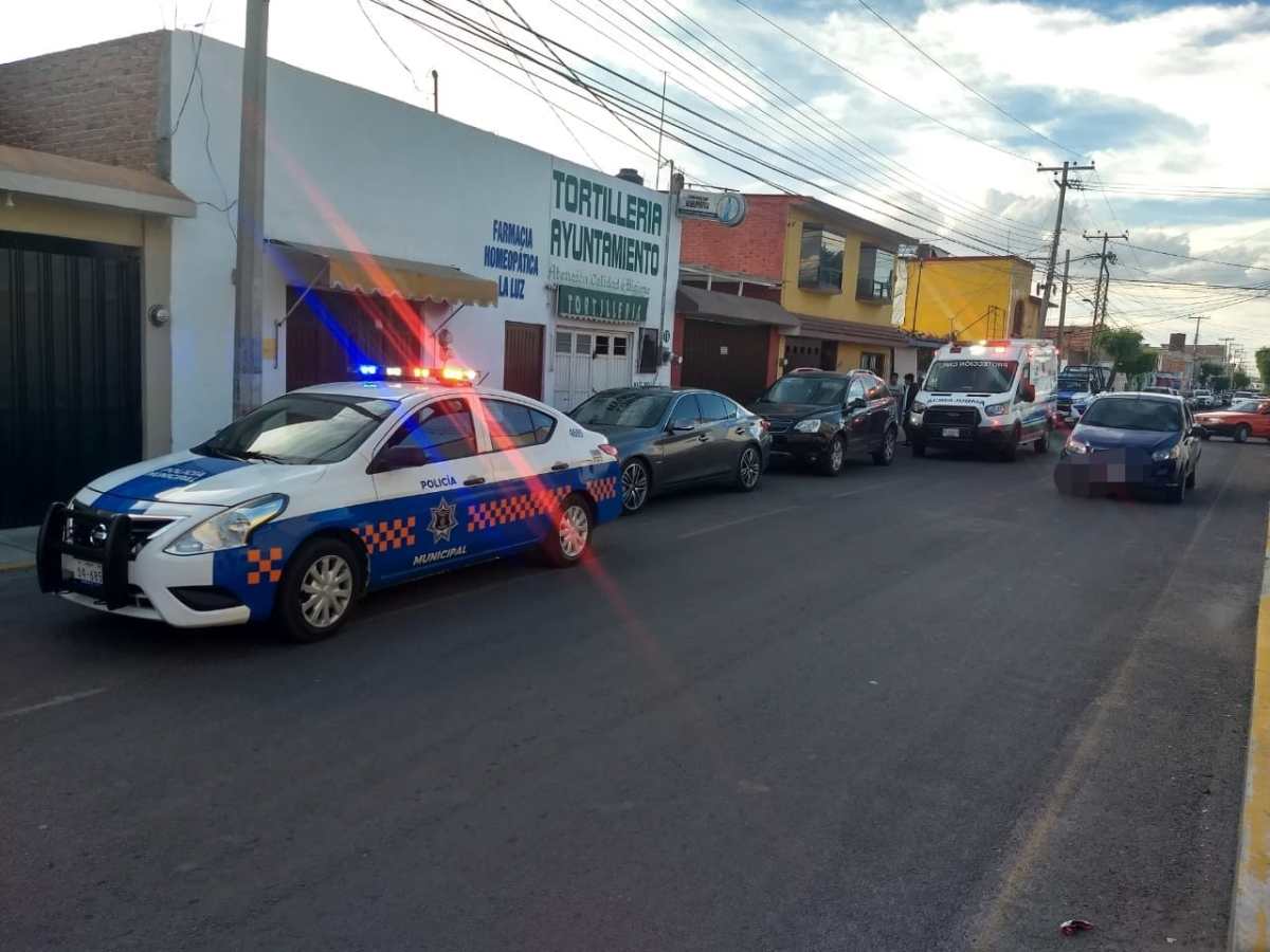 Muere joven al caer del segundo piso de su casa, en el centro de San Juan del Río