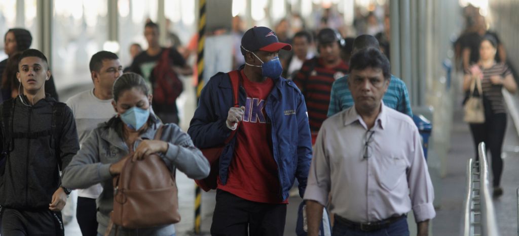 Senado de Brasil aprueba reducción de salarios y de jornadas laborales por pandemia