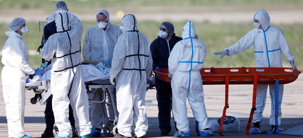 Tayikistán determina como delito contagiar de Covid-19 por negligencia