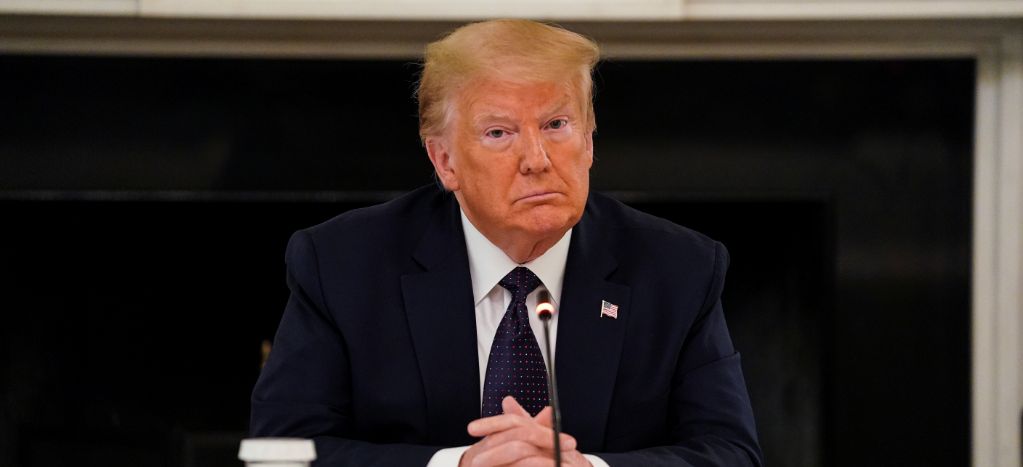 Trump considera que policías de EU están “haciendo un trabajo maravilloso”