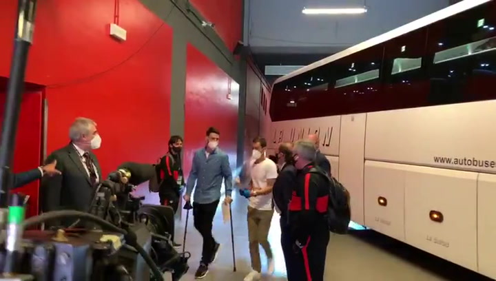 Aduriz compareció por sorpresa en San Mamés en el Atheltic - Atlético Aduriz compareció por sorpresa en San Mamés en el Atheltic - Atlético