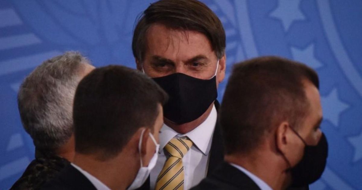 Empresarios en cuarentena mientras Bolsonaro hace propaganda de la cloroquina