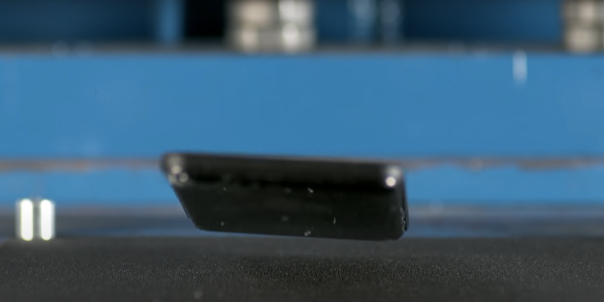 La copa de gorila más dura de Corning es una bendición para su teléfono