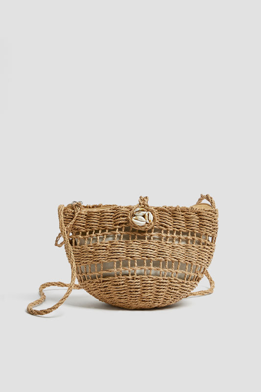 5 complementos con conchas de mar de Pull&Bear una tendencia veraniega atemporal