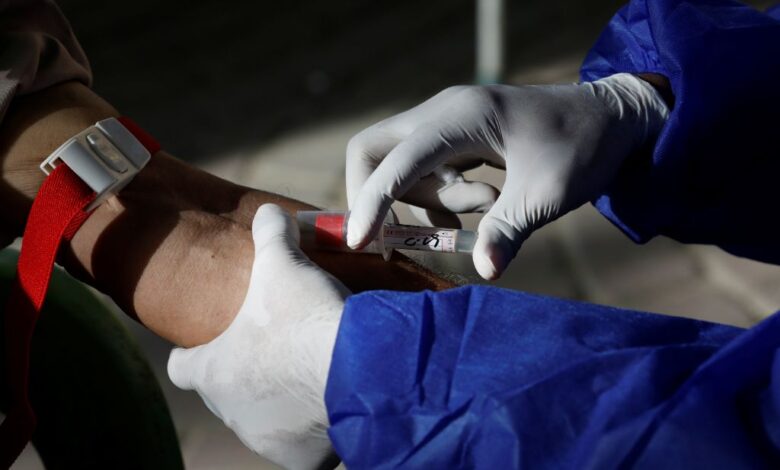 Adultos jóvenes y saludables con Covid-19 leve también tardan semanas en recuperarse: CDC