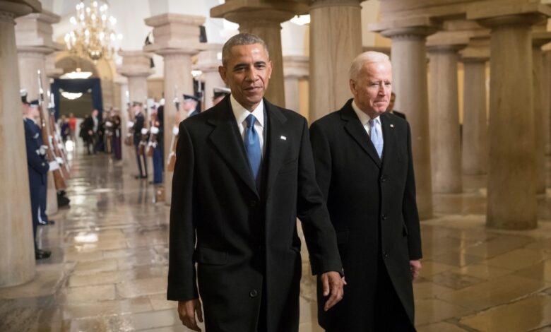 Biden y Obama critican manejo de Trump ante crisis por Covid-19 | Video