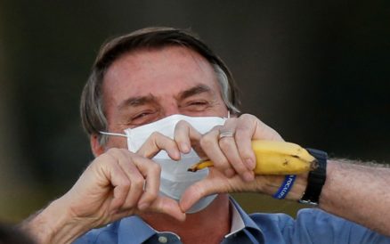 Bolsonaro asegura que dio negativo a nueva prueba de Covid-19
