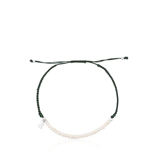 Carmen Lomana reivindica los collares de perlas en lugar de los de conchas en la playa