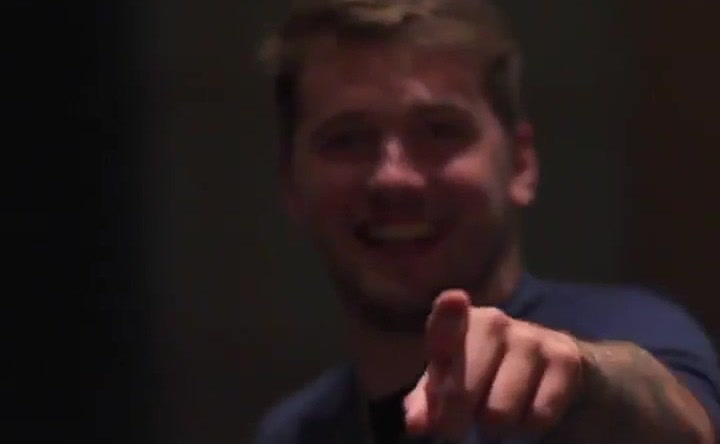 Doncic vuelve a hacer magia durante el entreno: ahora con los pies Doncic vuelve a hacer magia durante el entreno: ahora con los pies