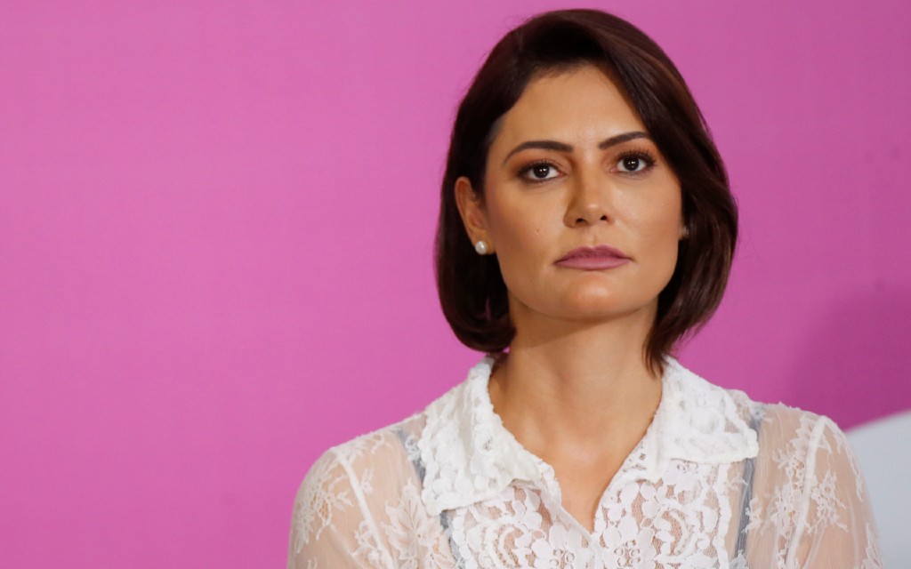 Esposa de Bolsonaro da positivo por coronavirus