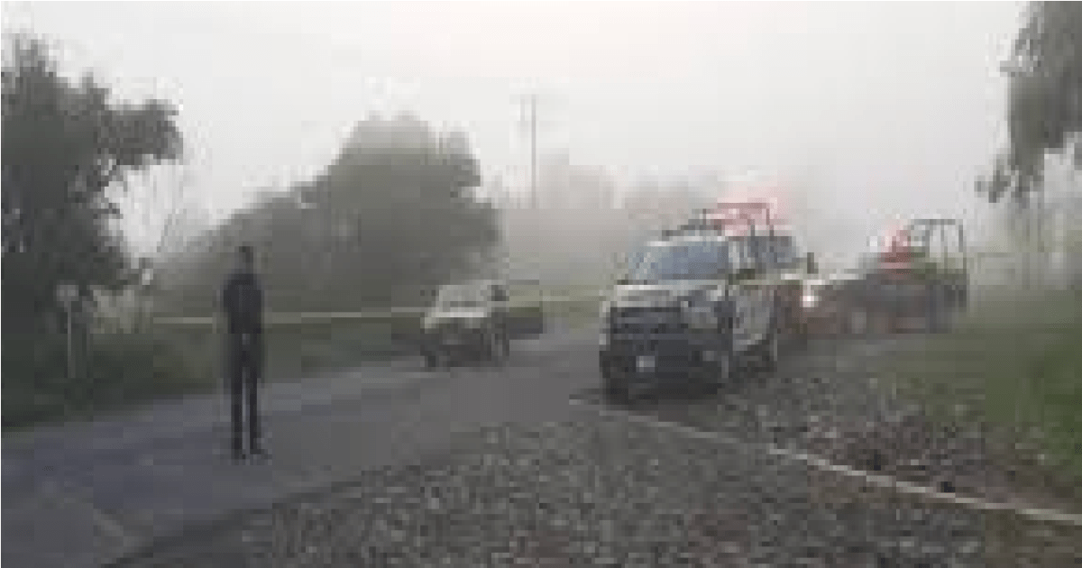 Hallan dos ejecutados y amordazados en San Juan del Río, cuerpos fueron abandonados a pie de carretera