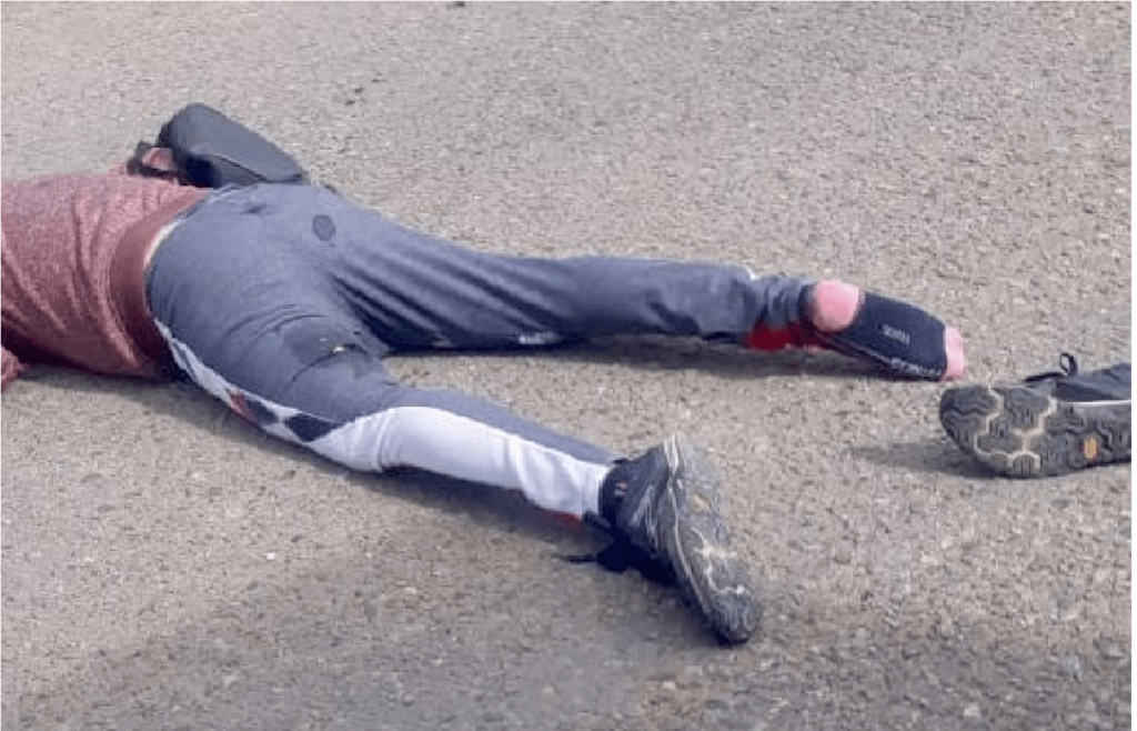 Matan a 4, entre ellos una mujer, grupo armado los ataca a balazos, huyen agresores