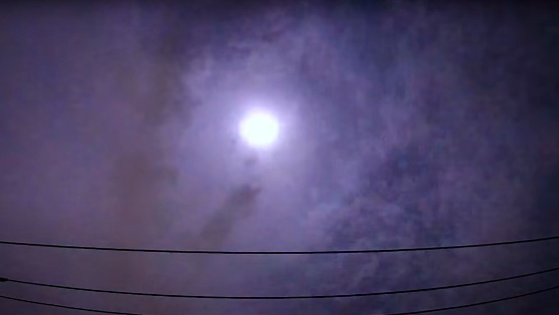 Meteoro explota liberando una energía equivalente a 150 toneladas de TNT, en Japón (VIDEO)