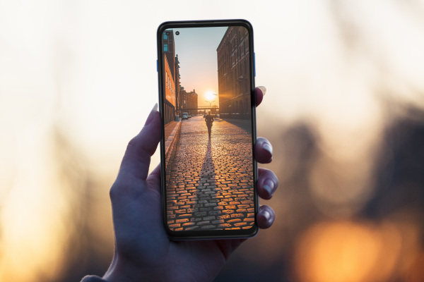 Motorola anuncia un teléfono 5G de € 349 para Europa, promete un modelo de menos de $ 500 para Estados Unidos este año