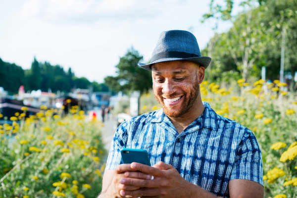 Qué significa ???.fm para Silicon Valley