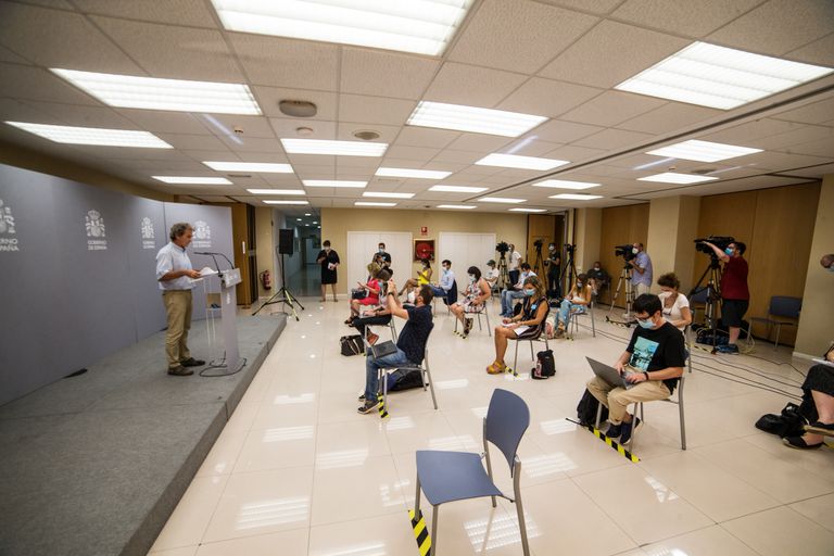 El director del Centro de Coordinación de Alertas y Emergencias Sanitarias (CCAES), Fernando Simón, durante la rueda de prensa del 30 de julio de 2020.