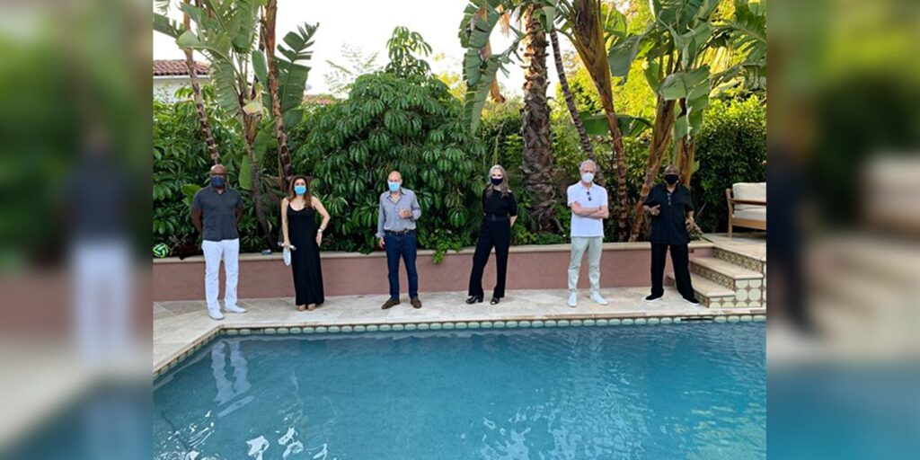 Star Trek: El reparto de la próxima generación celebra el 80 cumpleaños de Patrick Stewart