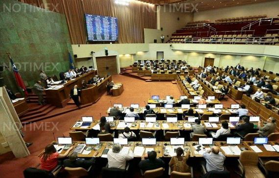 Revisan protocolos para atender contagios en cárceles de Chile