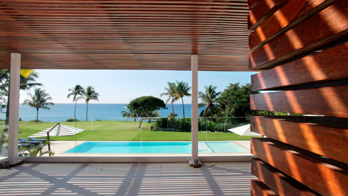 Famosos, empresarios e influyentes: los ‘vecinos’ VIP de don Juan Carlos en República Dominicana