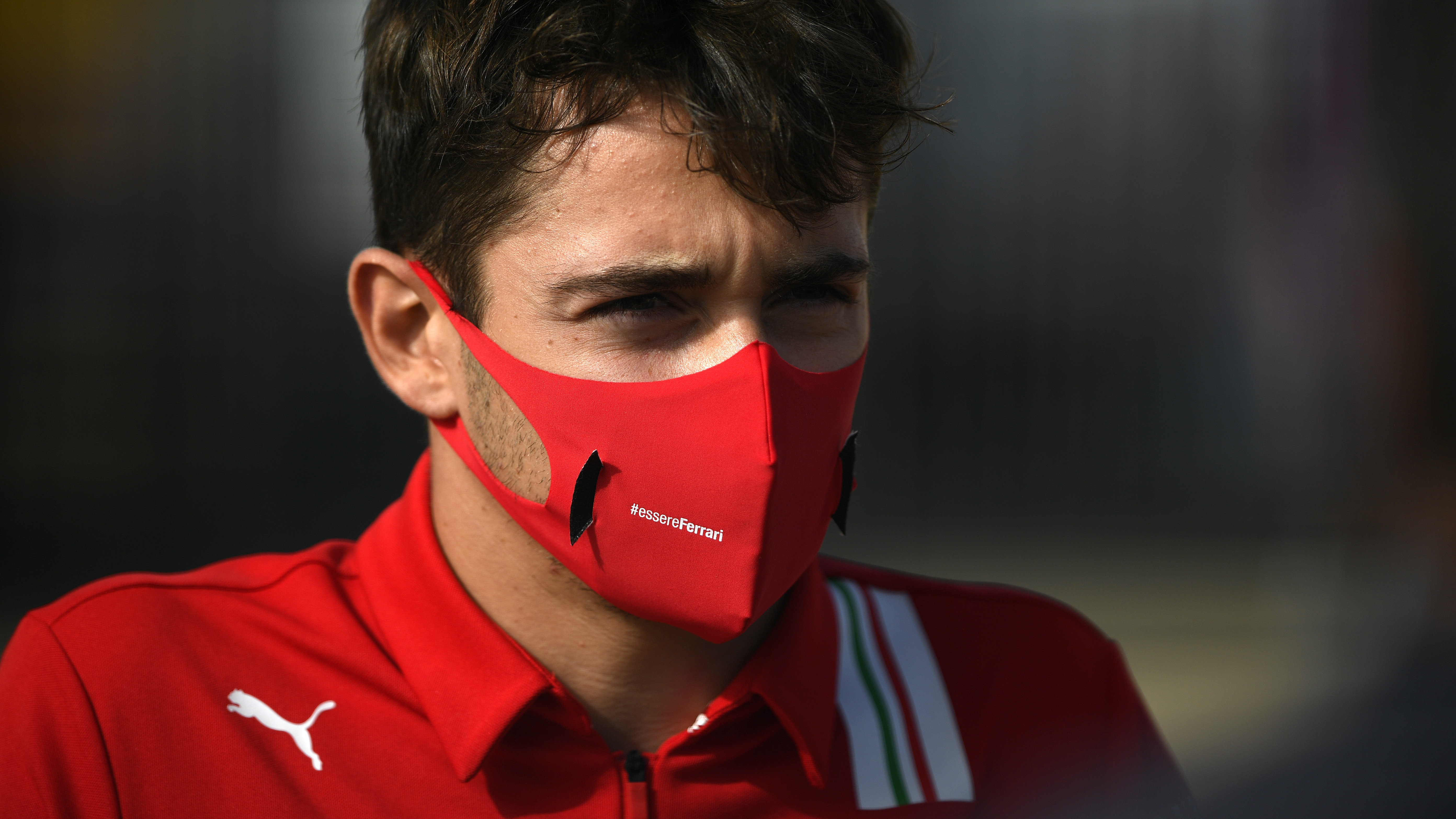 Charles Leclerc, en el GP del 70 aniversario de la F1, se refirió en las redes sociales sobre las críticas recibidas por no arrodillarse contra el racismo