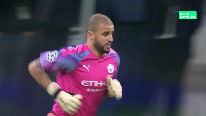 Champions League: Atalanta - Manchester City. Claudio Bravo fue expulsado y el defensa Kyle Walker ejerció de portero Champions League: Atalanta - Manchester City. Claudio Bravo fue expulsado y el defensa Kyle Walker ejerció de portero