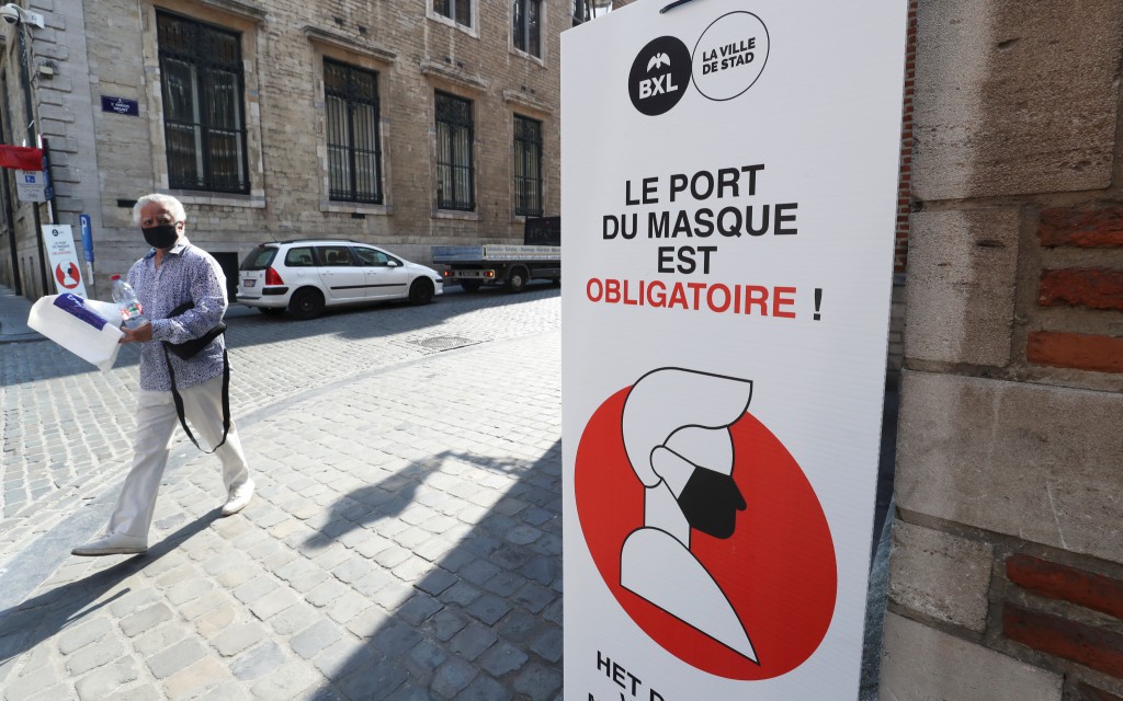 Bruselas establece uso obligatorio de tapabocas ante aumento de positivos Covid-19
