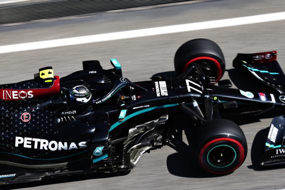 Valtteri Bottas, conduciendo su Mercedes en el GP de España (Getty)