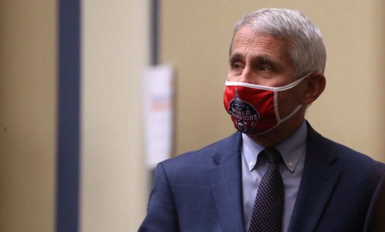 Apurar vacuna contra Covid podría poner en peligro pruebas de otras opciones: Fauci