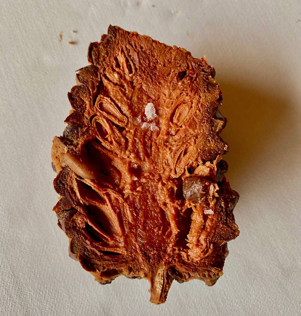 Piña cocinada en leche. J.C. CAPEL