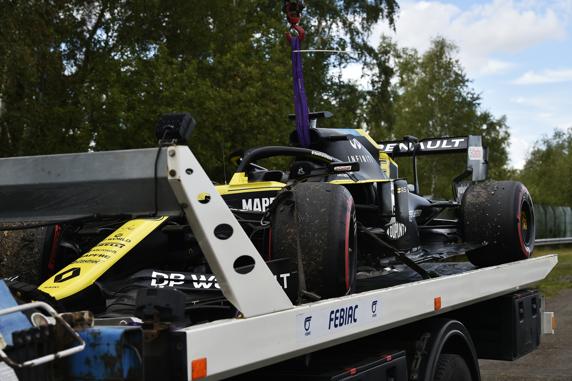 Ricciardo fue segundo en la FP2 antes de sufrir un problema en su Renault