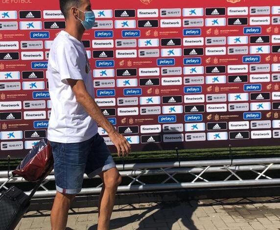 Sergio Busquets se incorpora a la concentración